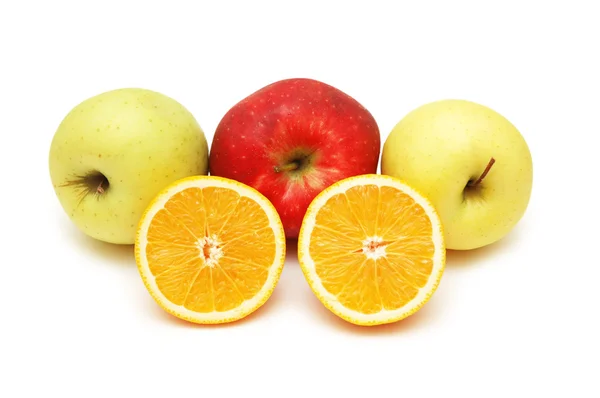 Apples and oranges isolated on the white — Stock Photo, Image