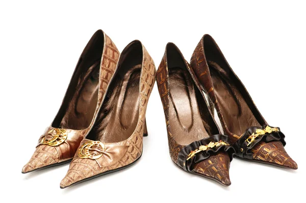 Två par av kvinnligt skor isolerad på vit — Stockfoto
