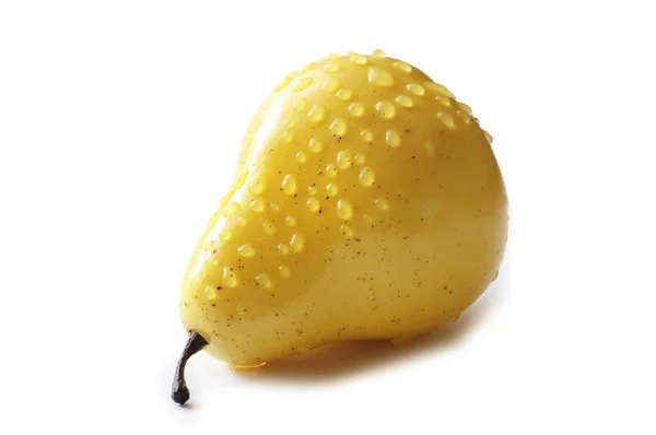 Žlutá hruška izolované na bílém pozadí — Stock fotografie