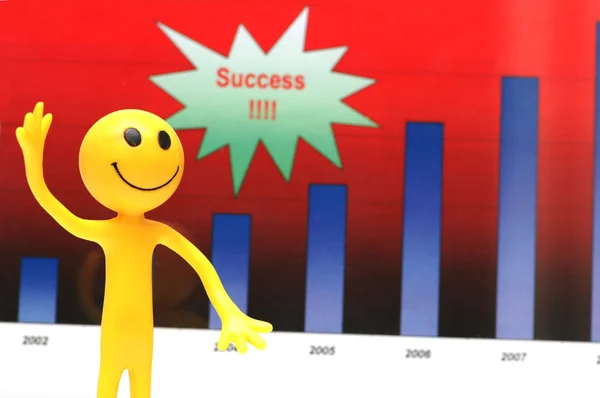 Smilie maken van presentatie over vennootschappelijk zakelijk succes — Stockfoto