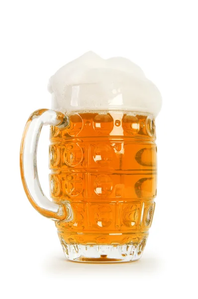 Pivní sklo izolovaných na bílém pozadí — Stock fotografie