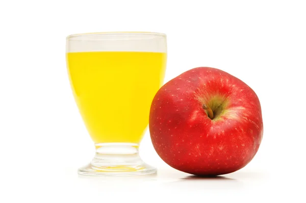 オレンジ ジュース、白で隔離される赤いリンゴ — ストック写真