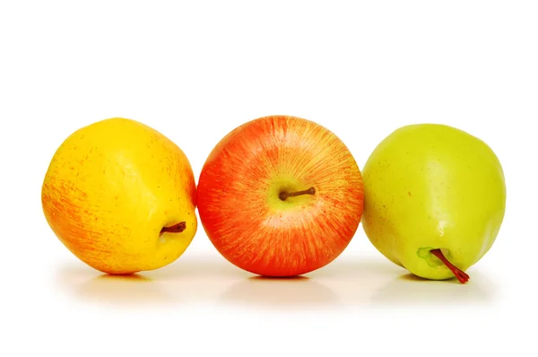 Dos peras y manzana aisladas en blanco —  Fotos de Stock