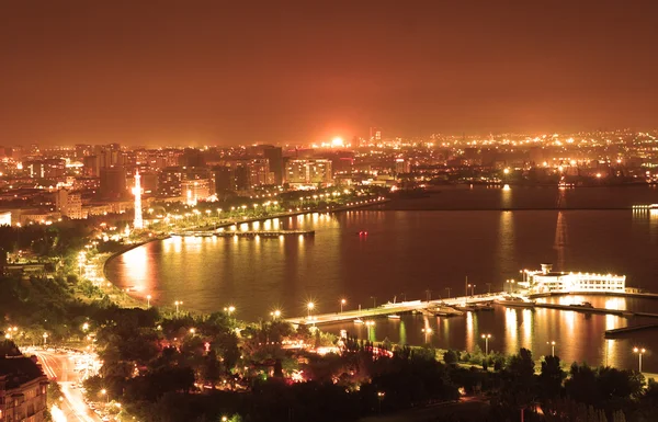 Baku város éjjel. — Stock Fotó
