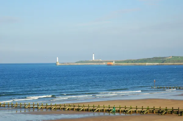 Dos faros en el Mar del Norte, Aberdeen, Escocia —  Fotos de Stock
