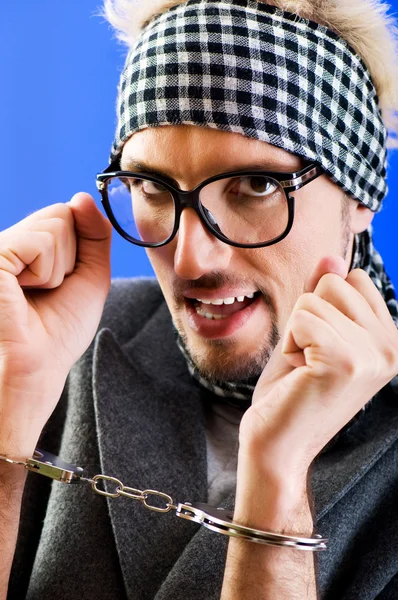 Mann mit Brille beim Studioshooting — Stockfoto