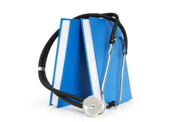 Koncepcja kształcenia medycznego z książki i stetoskop — Zdjęcie stockowe