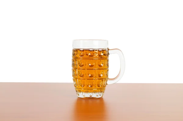 Copo de cerveja isolado no fundo branco — Fotografia de Stock