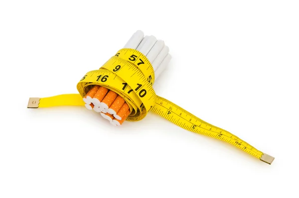 측정 테이프 및 담배와 흡연 개념 — 스톡 사진