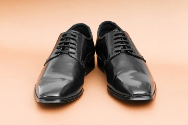 Férfi cipő elszigetelt a fehér háttér — Stock Fotó