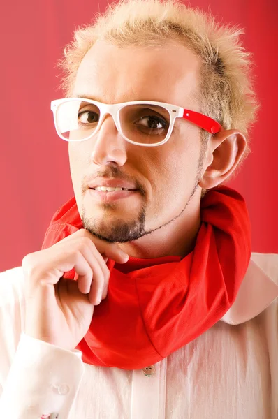 Egy szemüveges férfi portréja — Stock Fotó
