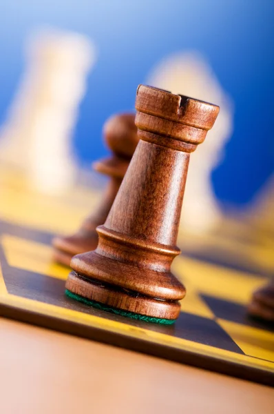खेळत बोर्ड वर बुद्धिबळ आकडेवारी सेट — स्टॉक फोटो, इमेज