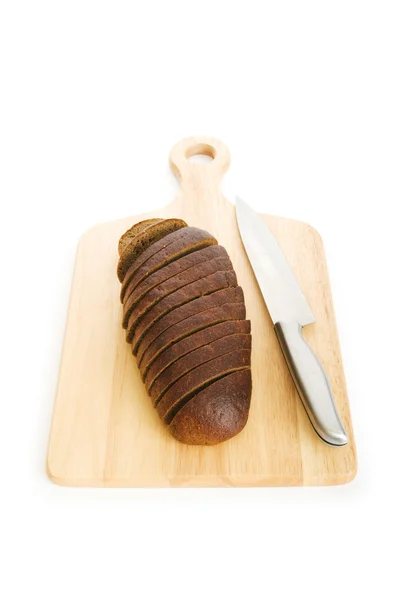 Pão e tábua de corte isolados sobre branco — Fotografia de Stock