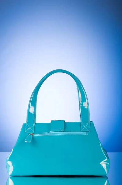 A színes gradiens háttér kék táska — Stock Fotó