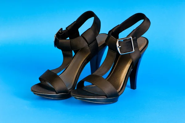 Concetto di moda con scarpe donna open toe — Foto Stock