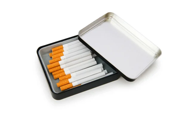 Куріння сигарет ізольовано на білому тлі — стокове фото