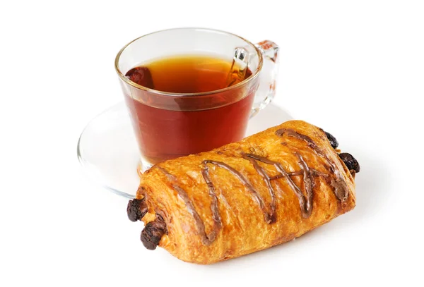 Breakfast concept - croissant and tea isolated on white — Stock Photo, Image