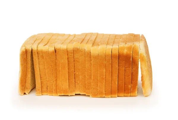 Beyaz arka plan üzerinde izole dilimlenmiş ekmek — Stok fotoğraf