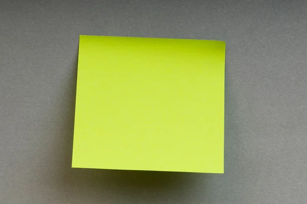 Reminder notes on the bright colorful paper — Stock Photo, Image