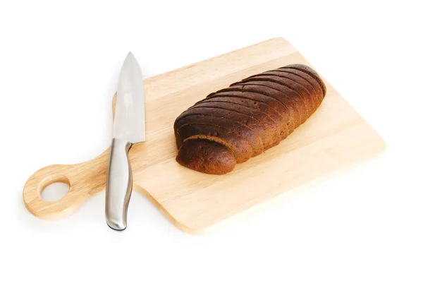 Brood en snijplank geïsoleerd op wit — Stockfoto