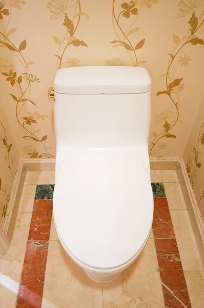 Interior da sala - WC no banheiro — Fotografia de Stock