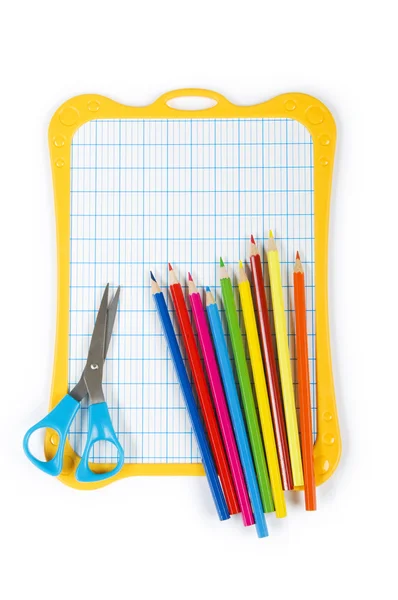 Binder e lápis isolados em segundo plano — Fotografia de Stock