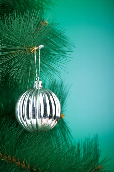 Noel dekorasyon - tatil kavramı ağaçta — Stok fotoğraf