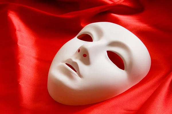 Beyaz plastik maskeli tiyatro konsepti — Stok fotoğraf