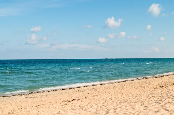 Піщаний Пляж Яскравий Літній День — стокове фото
