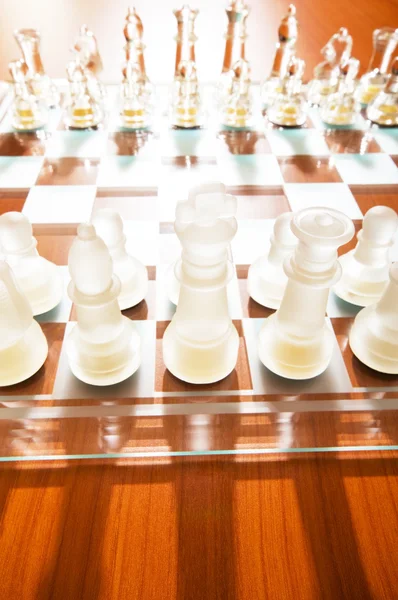 Sada Šachové figury na hrací desce — Stock fotografie