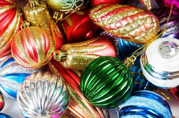 Kolorowe Świąteczne Dekoracje Błyszczącym Tle — Zdjęcie stockowe