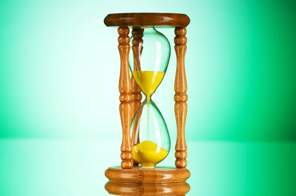 Концепція Часу Пісочний Годинник Градієнтному Фоні — стокове фото