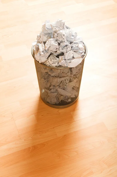 Garbage Bin Paper Waste Isolated White — Stock Photo, Image