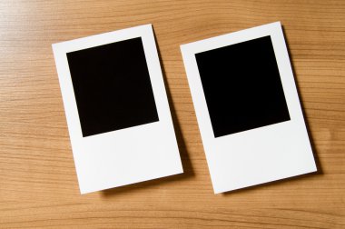 Tasarımcı konsepti - fotoğraflarınız için boş fotoğraf çerçeveleri
