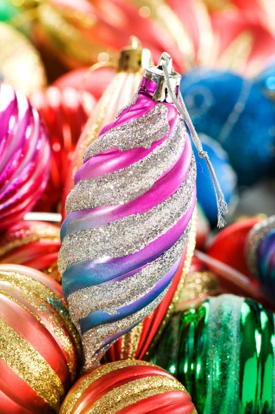 Kolorowe Świąteczne Dekoracje Błyszczącym Tle — Zdjęcie stockowe