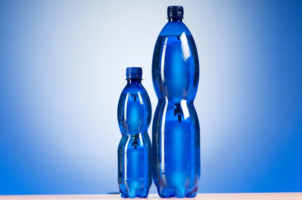 Bottle Water Colorful Gradient Background — Stock Photo, Image