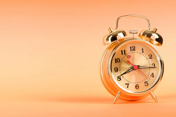 Time Concept Alarm Clock Colorful Background — Stock Photo, Image