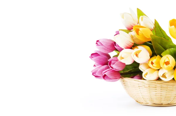 Ramo de coloridos tulipanes sobre la mesa — Foto de Stock