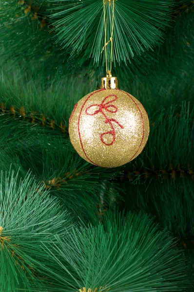 Juledekorasjon på treet - julekonsept – stockfoto