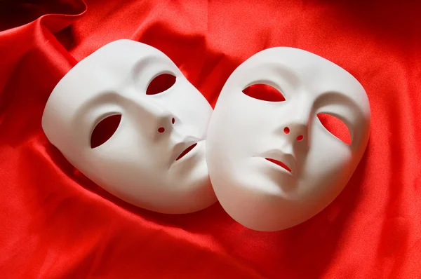 Beyaz plastik maskeli tiyatro konsepti — Stok fotoğraf
