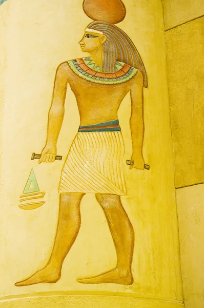 Concept égyptien avec des peintures sur le mur — Photo