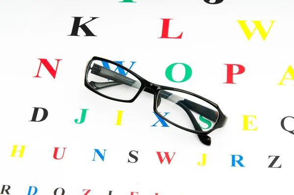 Оптические Очки Чтения Столе Зрения — стоковое фото