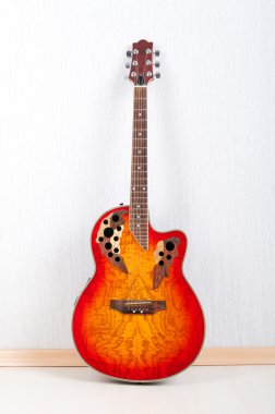 ahşap gitar ile müzikal konsepti