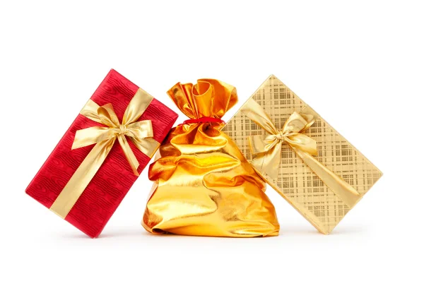 Cajas de regalo y sacos de oro —  Fotos de Stock