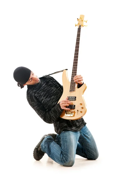 Gitarist beyaz arkaplanda izole edildi — Stok fotoğraf