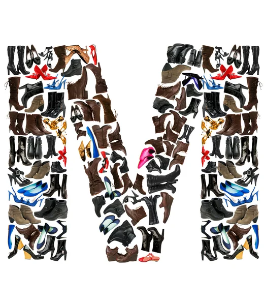 Lettertype gemaakt van honderden schoenen - alfabet m — Stockfoto