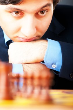FIDE Grand Master Vugar Gashimov (Dünya Sıralaması - 12) Azerbaycan üzerinden