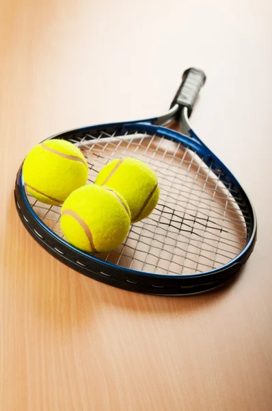 网球概念与球和球拍 — 图库照片