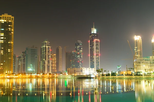 Nede i byen Dubai – stockfoto