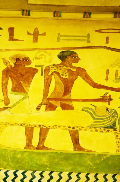 Egyptische concept met schilderijen op de muur — Stockfoto